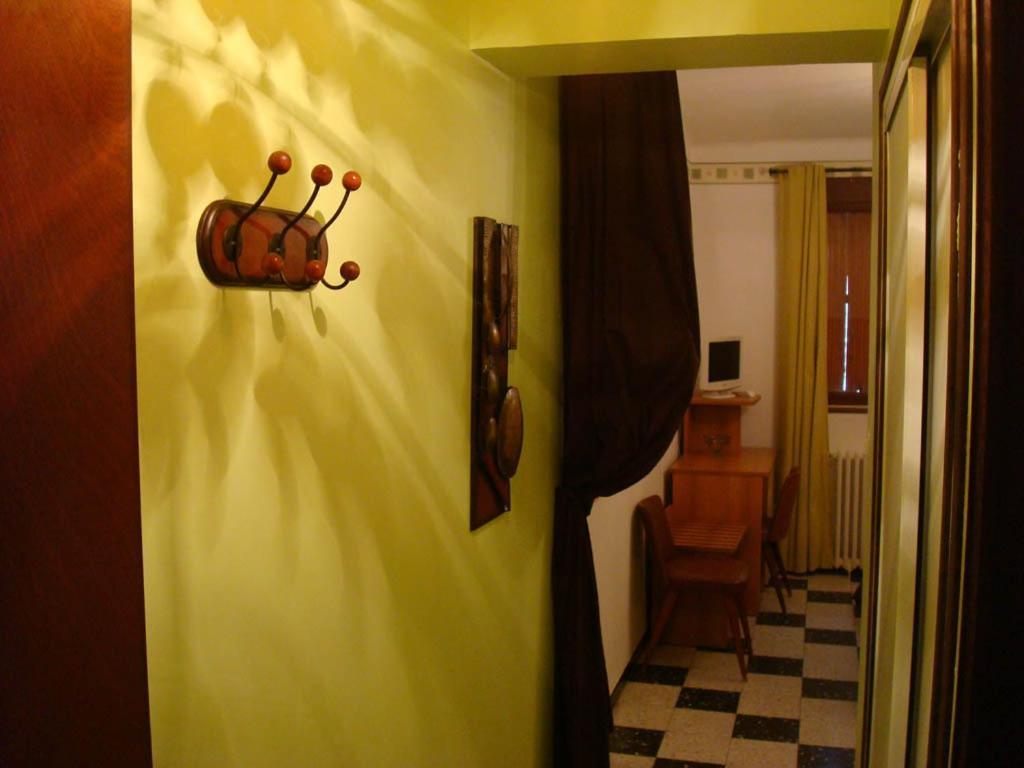 Hotel Restaurant Sole E Monte Cuttoli-Corticchiato Buitenkant foto